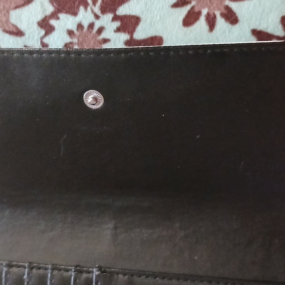 Kut From The Kloth "New" tri fold wallet - Picture 15 of 16